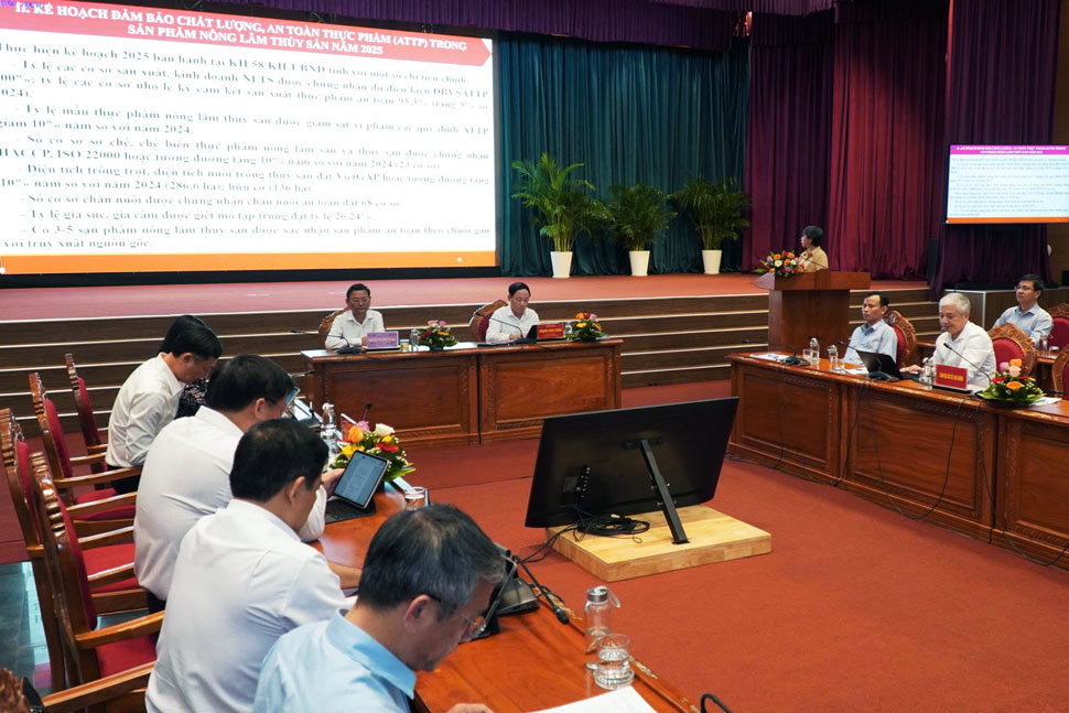Quang canh hoi nghi. Anh: Phuc Anh