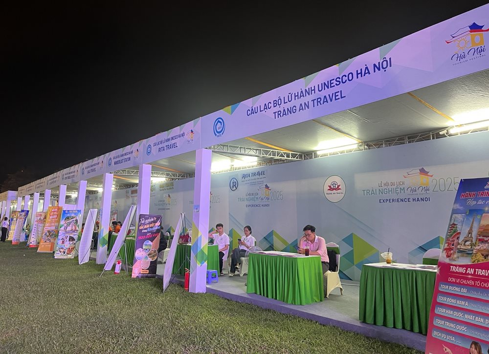 Voi quy mo 150 gian hang, Le hoi Du lich Ha Noi 2025 quy tu su tham gia cua cac doanh nghiep du lich hang dau, cac dia phuong trong ca nuoc va nhieu to chuc quoc te.