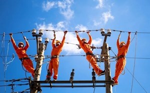 Lãng phí hàng chục GW điện sạch vì chưa có chính sách giá điện chuyển tiếp