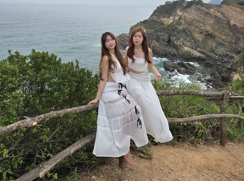 Long trips will help strengthen sisterly affection. Photo: Hoai An