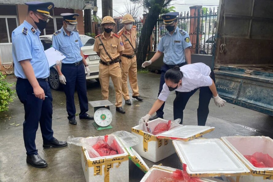 Phú Thọ phát hiện 112kg nội tạng trâu, bò bốc mùi hôi thối