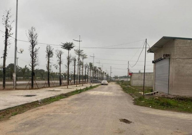 Phan khuc dat nen ven Du an duong Vanh dai 4 (Ha Noi) dang duoc rao gia cao. Anh: Thu Giang