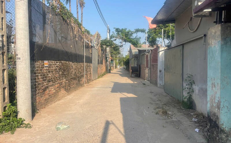 The land segment along Ring Road 4 (Hanoi) is attracting many investors. Photo: Thu Giang