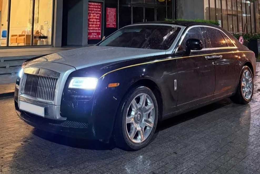 Rolls-Royce Ghost Car llamo la atencion cuando se les ofrecio mas de 4 mil millones. Foto: Huynh Nhu