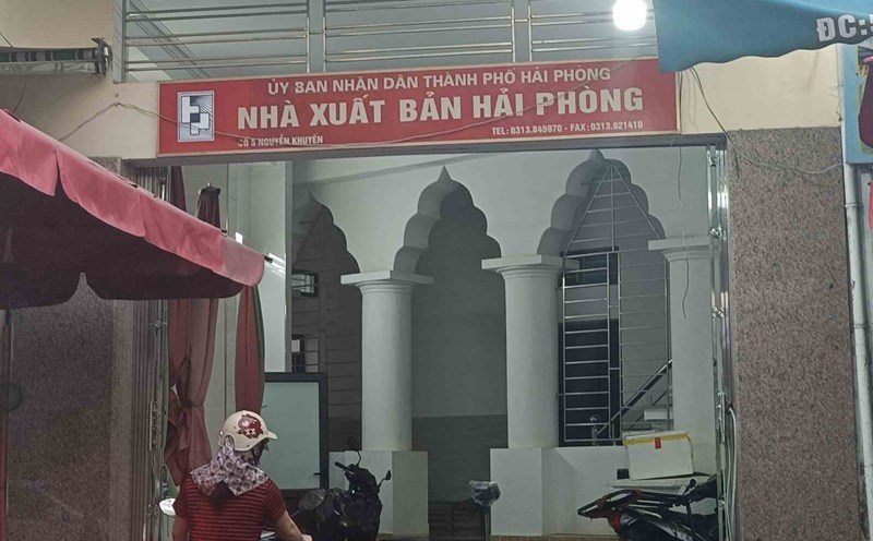 Resolution Hai Reviewing the resolutions of Hai Phong and Hai Duong before the merger