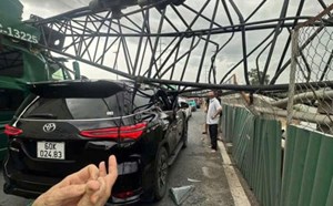 Nguyên nhân vụ cần cẩu đổ đè trúng ôtô tại nút giao Mỹ Thủy ở TPHCM
