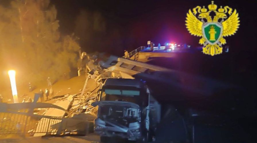 Scene of the train overpass collapse in Bryansk, Russia. Photo: Moscow Prosecutor's Office