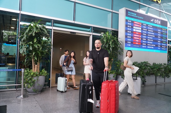 Da Nang recibio mas de 610.000 visitantes de vacaciones del 30 de abril al 1 de mayo. Imagen de Nguyen Linh