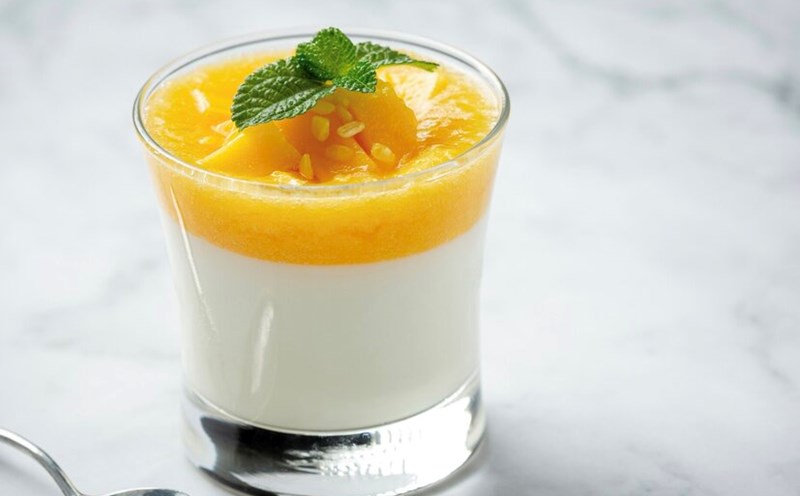 How to make mango parfait for summer. Photo: Thuy Duong