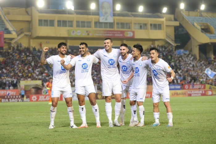 Nam Dinh Club maintains the top spot in the V.League rankings. Photo: NDFC