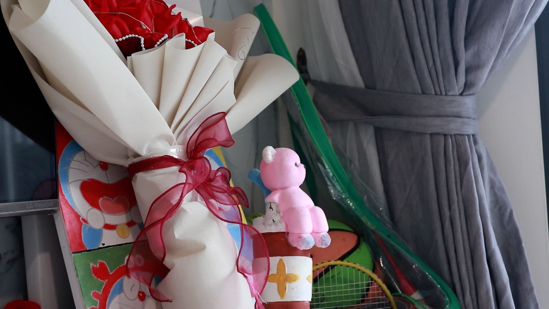 Loyalty is not just a promise, but a way of life and love every day. If your partner shows the following signs, they are likely the one who always has a strong affection for you. Photo: Huyen Trang