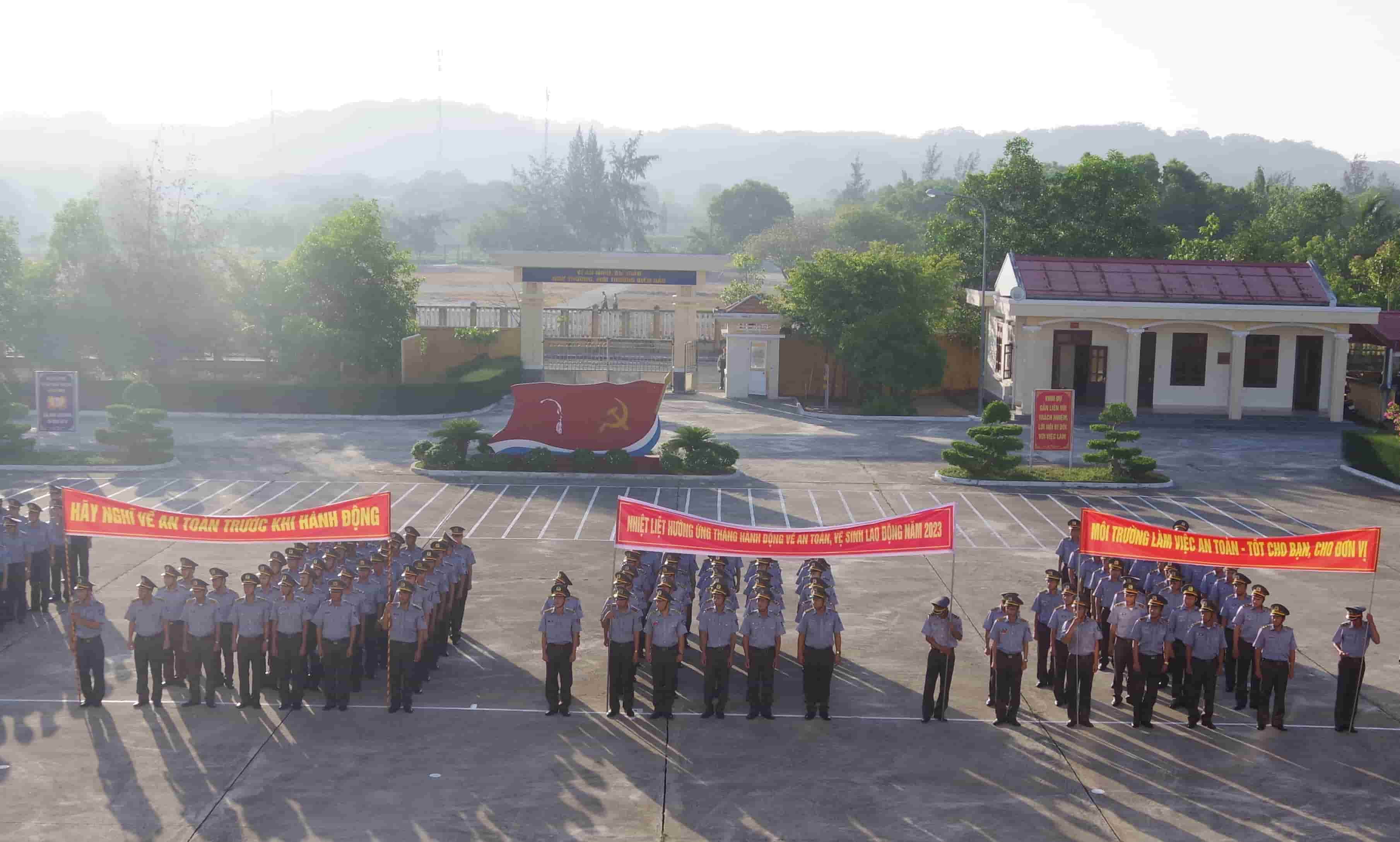 La Cuarta Division de Pesca responde al mes de accion sobre seguridad, higiene y trabajo. Imagen de la pagina web de la organizacion