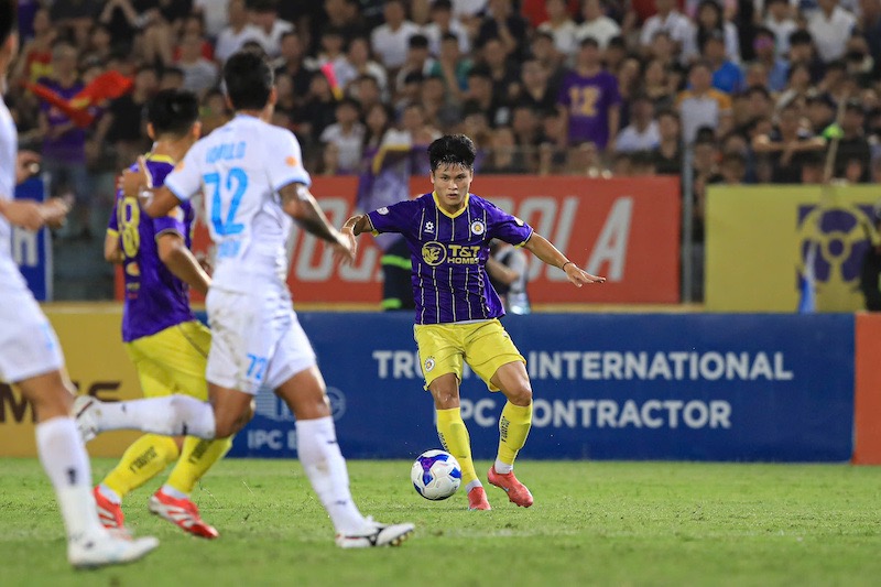 Ha Noi FC hut hoi sau that bai truoc Nam Dinh. Anh: Minh Dan