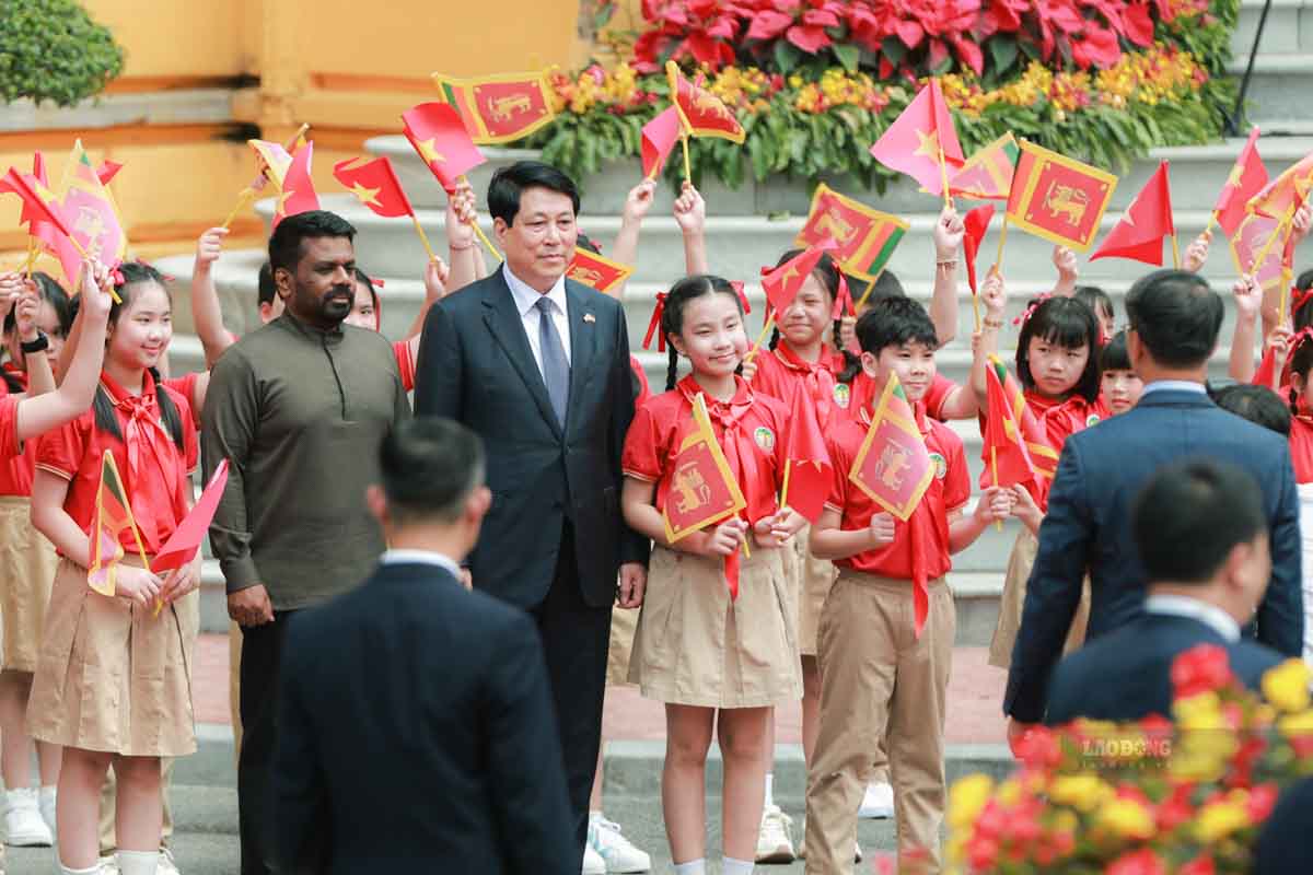 El Ministro de Politica, Presidente Layang Cang presidio la recepcion oficial del Presidente de la Republica Socialista Democratica de Sri Lanka Anura Kumara Dissanayaka. Imagen de la pagina web de la Universidad de Hong Kong