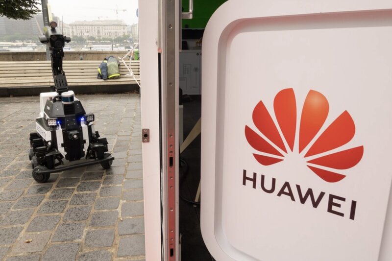 Huawei is said to be building a large chip manufacturing facility in Shenzhen, China, to meet its huge demand for chips. Photo: Xinhua