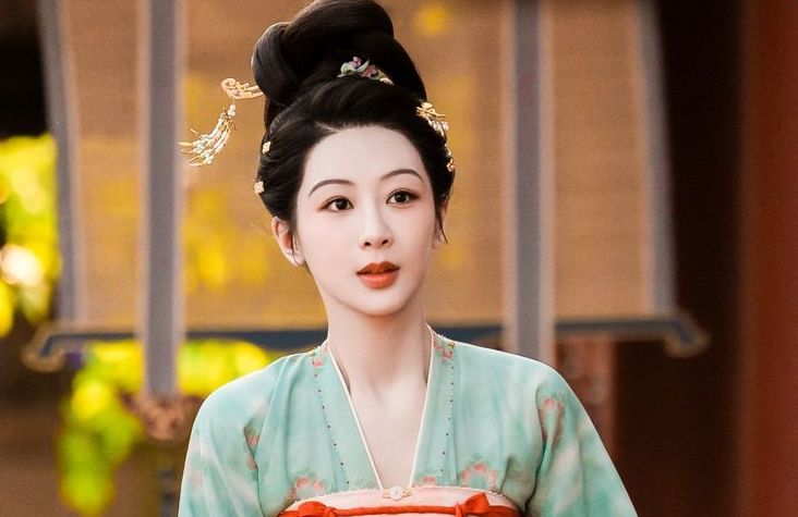 The young master in the movie "Quoc sac phuong hoa". Photo: Provided by the film producer