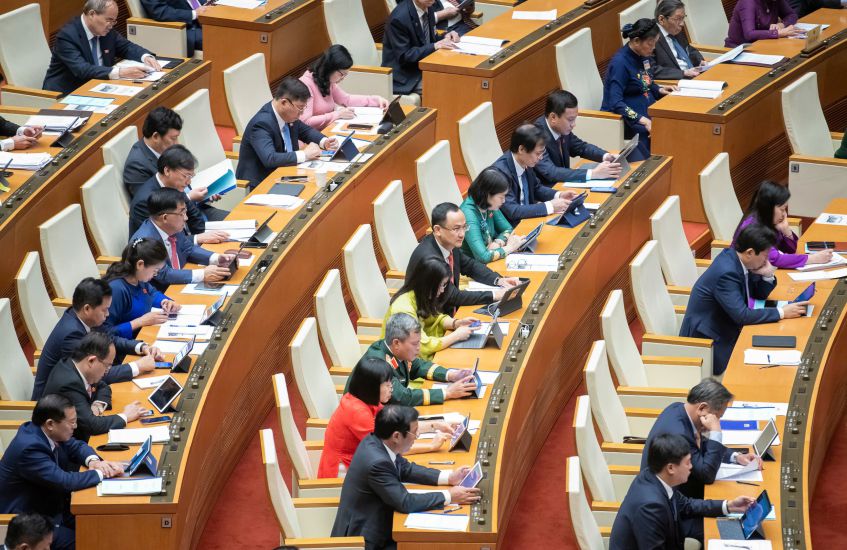 National Assembly deputies attending the opening session of the 9th Session of the 15th National Assembly. Photo: Quochoi.vn