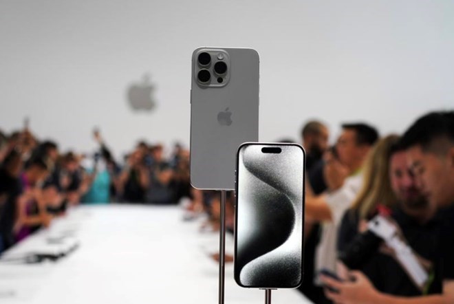 Many outstanding features are rumored to appear on iOS 19 - the new operating system version for iPhone. Photo: Xinhua