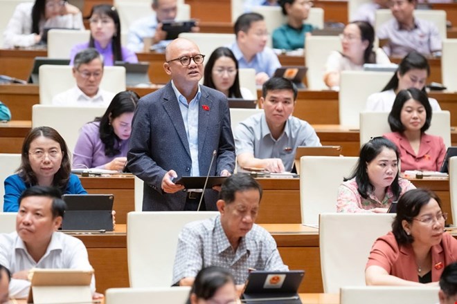 Đại biểu Quốc hội: Tiền lương của giáo viên ổn định ở mức không đủ trang trải