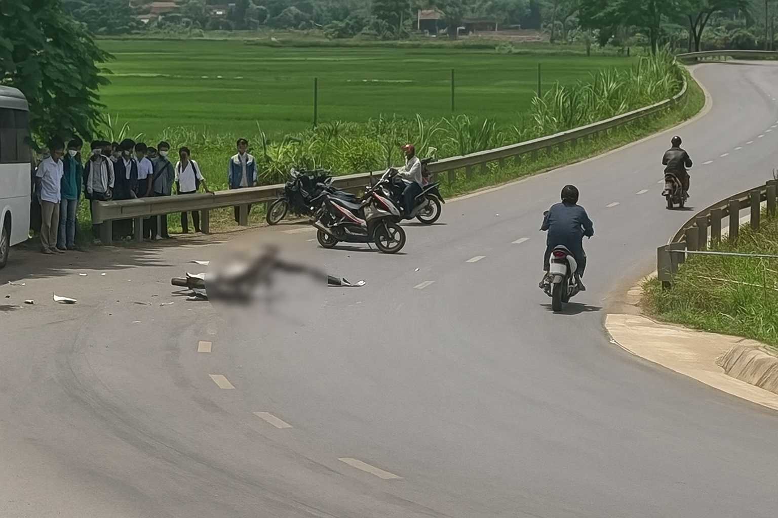 La escena del accidente en la carretera 12B que causo la muerte de un niño de 12 años. Foto: La gente lo ofrece