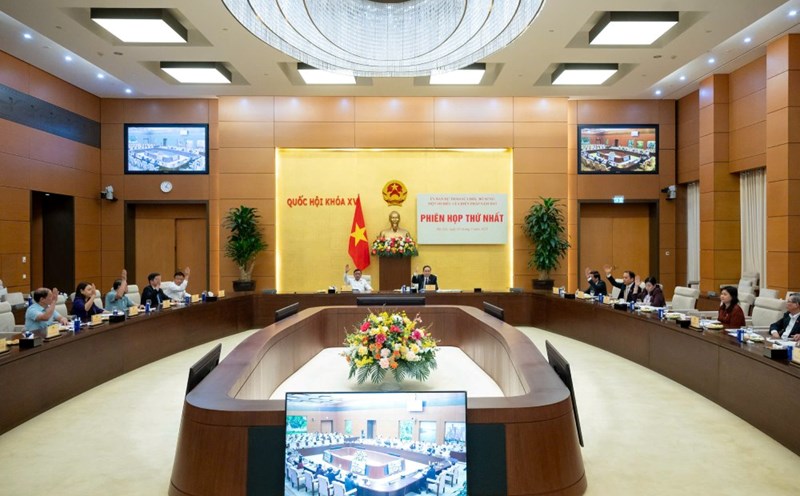 The first meeting of the Draft Committee amended and supplemented a number of articles of the 2013 Constitution. Photo: VPQH