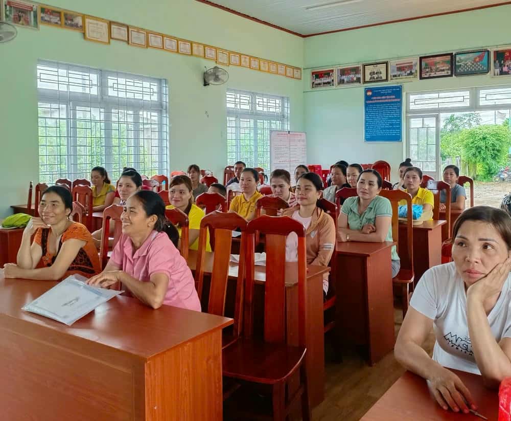 Các lớp nghề luôn thu hút đông đảo người lao động tham gia. Ảnh: Thanh Tuấn 