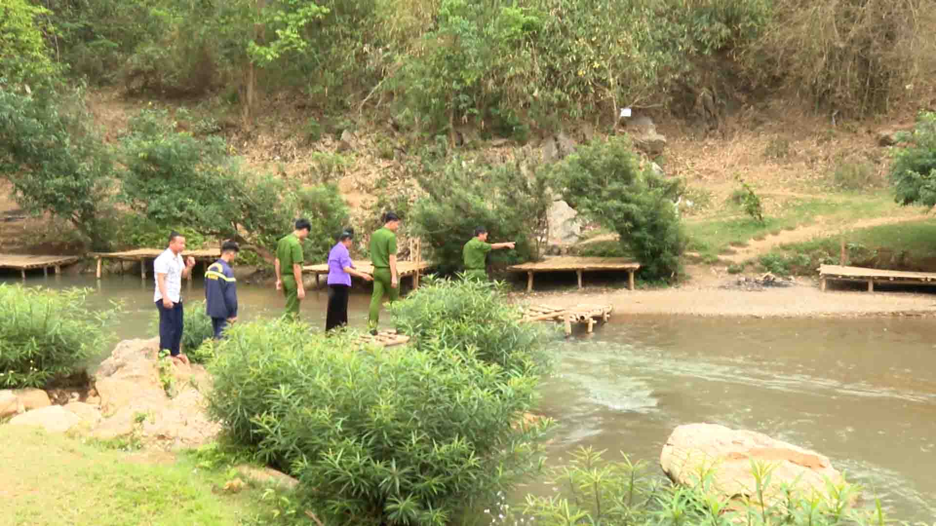 Son La impulsa la educacion de habilidades para evitar el ahogamiento de los estudiantes