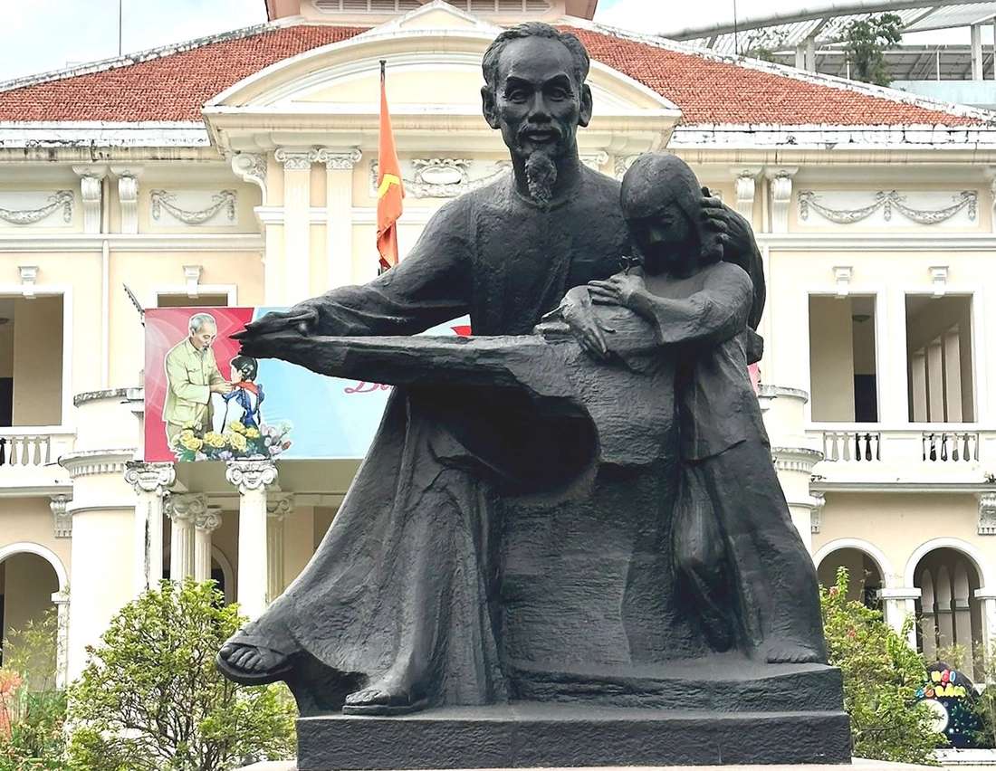 TPHCM đã công bố 50 tác phẩm văn học nghệ thuật tiêu biểu, ghi dấu hành trình 50 năm hình thành và phát triển trên nhiều lĩnh vực như âm nhạc, mỹ thuật – điêu khắc – kiến trúc, văn học.  Ảnh minh họa: Đông Hoàng.
