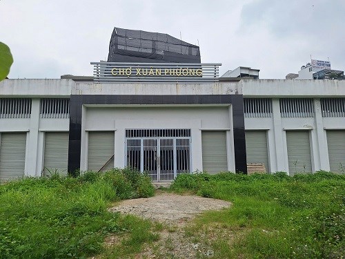 Chợ dân sinh ở Hà Nội xây dựng xong bỏ hoang, gây lãng phí