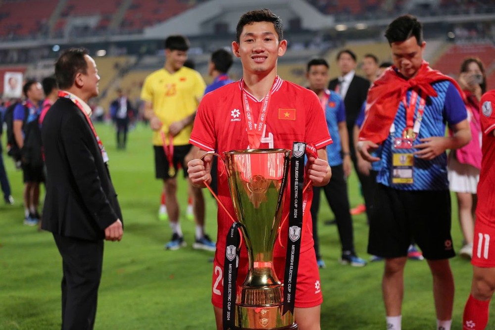 Midfielder Hai Long is on the list of ASEAN All-Stars playing a friendly match with Man United. Photo: Huu Pham