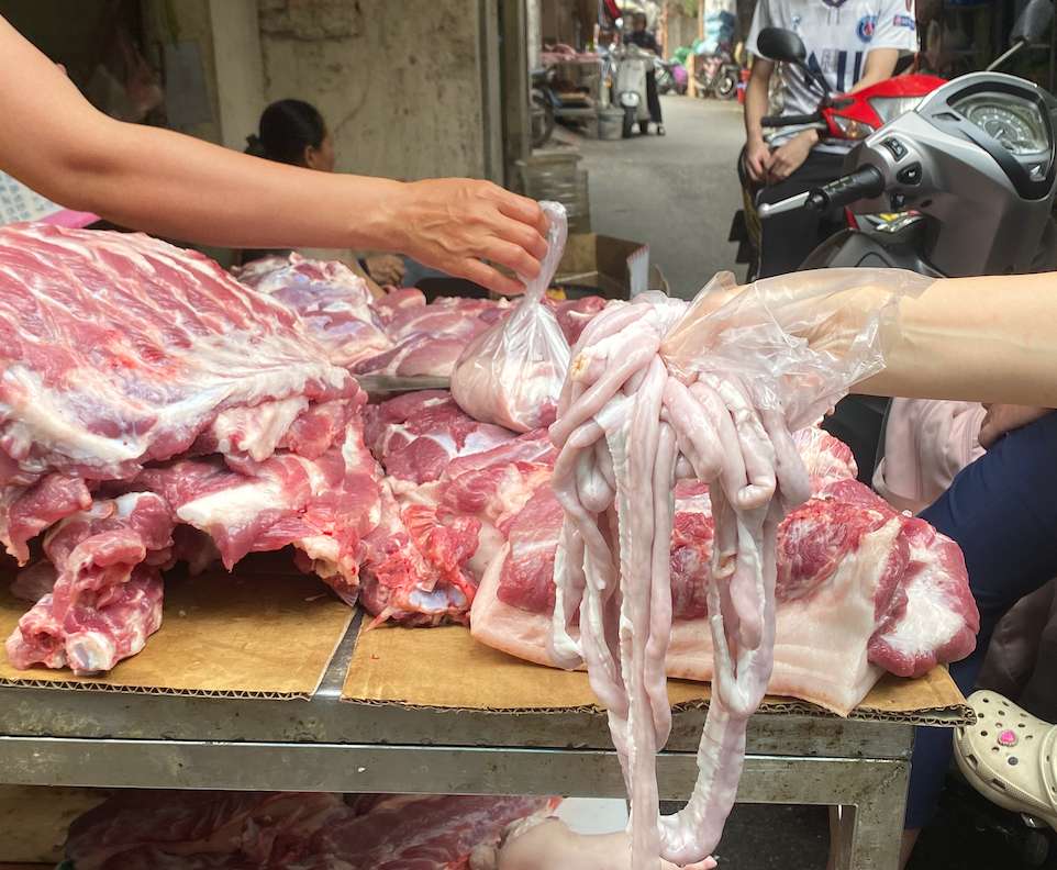 El peligro oculto de los platos de cerdo de los vietnamitas. Imagen de la ciudad de Nueva York