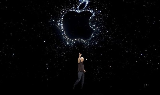 Kế hoạch tích hợp tìm kiếm AI vào Safari của Apple giáng đòn mạnh vào sự thống trị của Google. Ảnh: Xinhua.