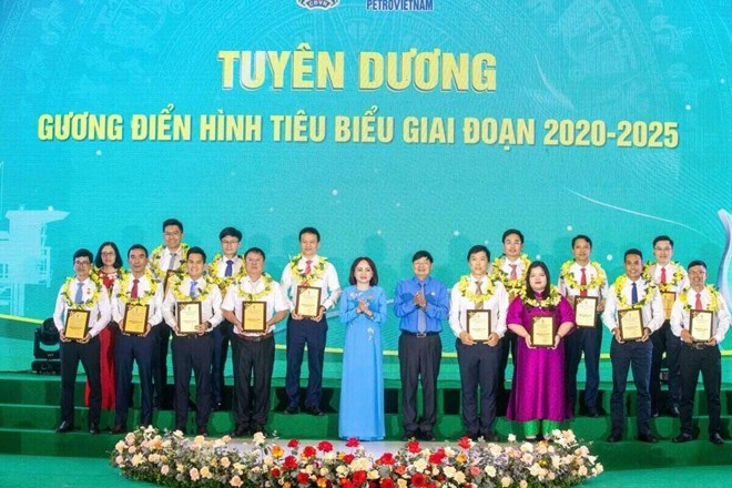 Đẩy mạnh áp dụng công nghệ thông tin trong phát triển đoàn viên
