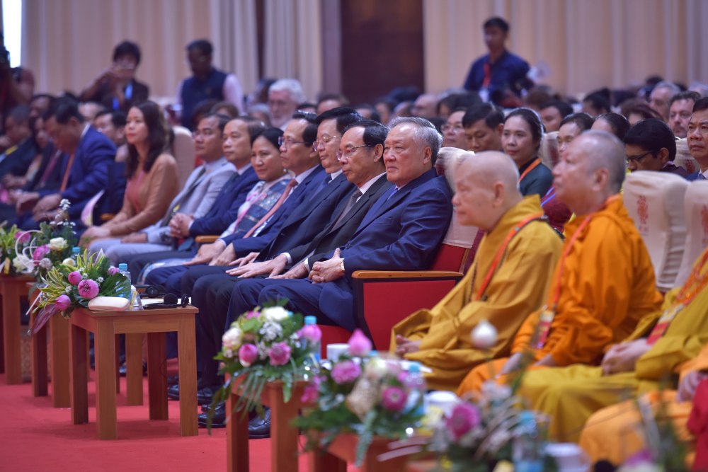 Đại biểu dự lễ bế mạc Đại lễ Vesak 2025. Ảnh: Ban tổ chức Vesak 2025