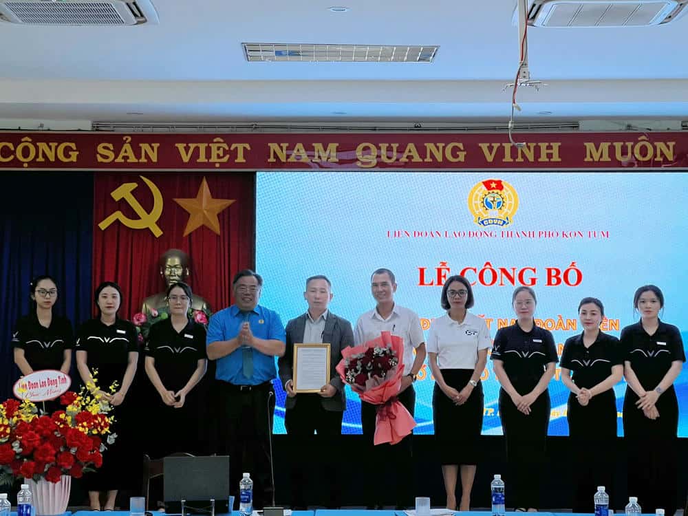 Se constituye oficialmente el Sindicato de la base de la Compañia de Acciones de Automoviles del Norte de la Peninsula Iberica. Imagen de la pagina web de la organizacion