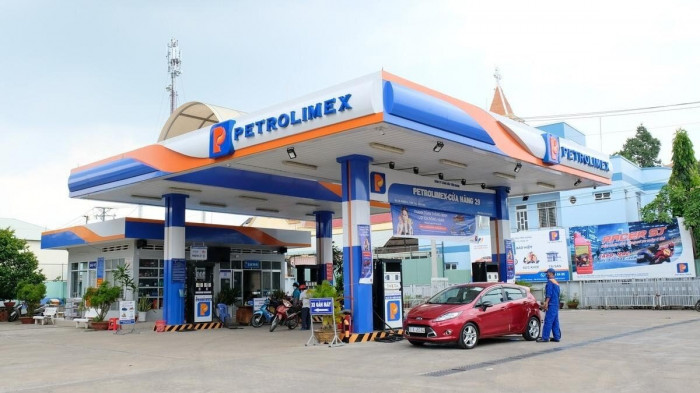 Petrolimex is a state-owned economic group that plays a key role in the Vietnamese petroleum market. Photo: Nguyen Anh