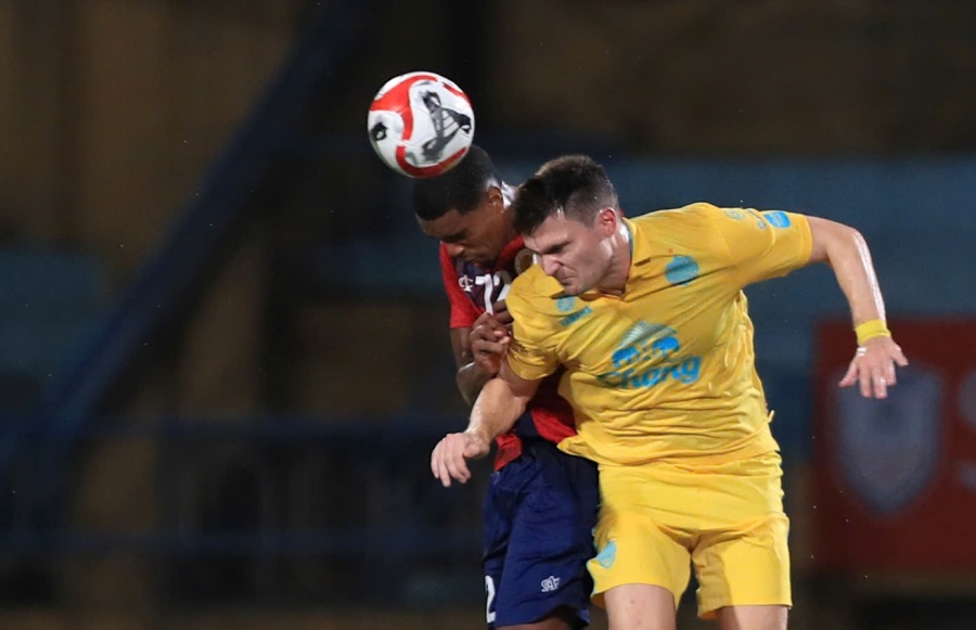 Hanoi Police will face Buriram United in a dramatic final match of the Southeast Asian Cup C1. Photo: Minh Dan