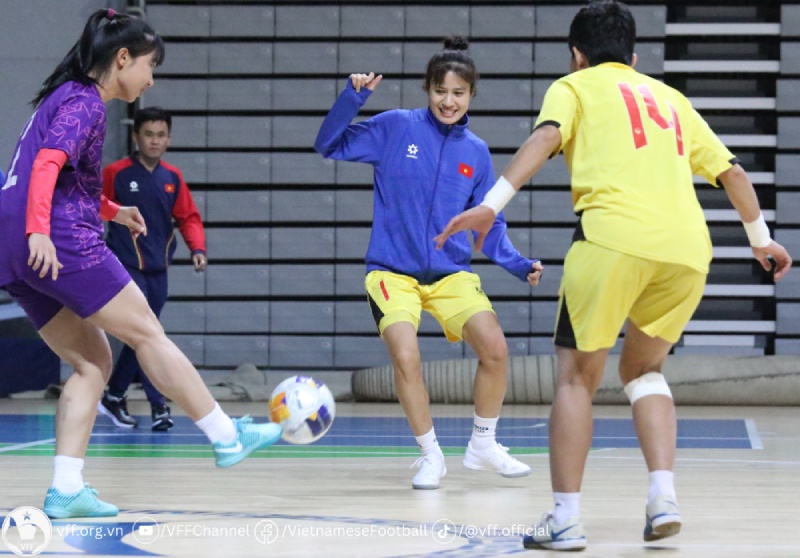 Tuyen futsal nu Viet Nam san sang cho tran dau gap Philippines. Anh: VFF