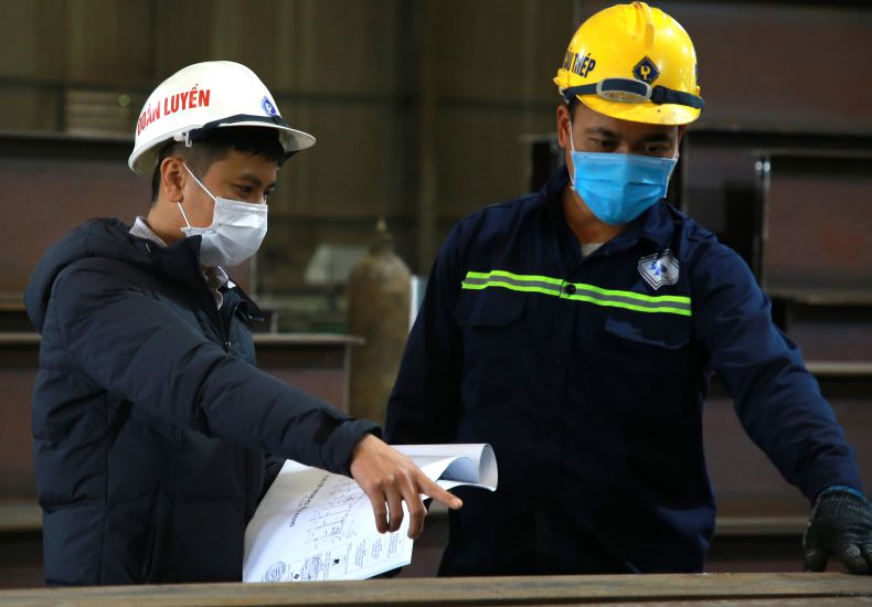 The company focuses on labor protection to ensure the health of workers. Photo: Han Nguyen