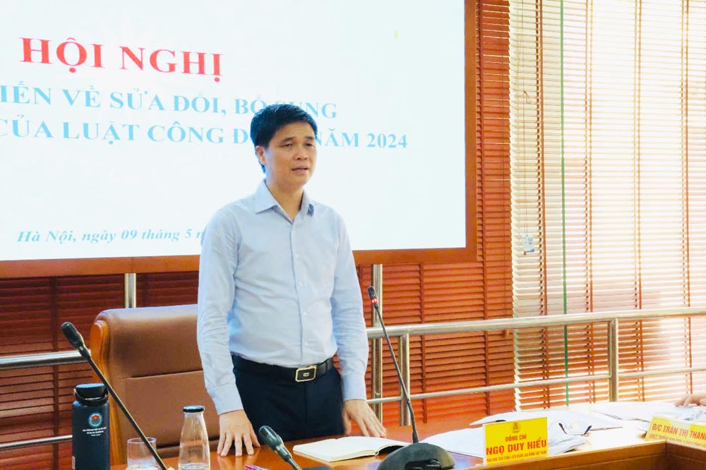Phó Chủ tịch Tổng Liên đoàn Lao động Việt Nam Ngọ Duy Hiểu phát biểu tại hội nghị. Ảnh: Bảo Hân