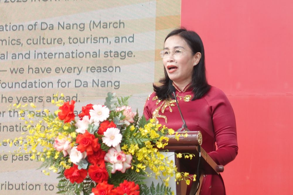 Ba Nguyen Thi Anh Thi – Pho Chu tich UBND TP Da Nang phat bieu tai le khai mac. Anh: Tran Thi