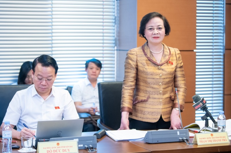 According to Minister Pham Thi Thanh Tra, assessment based on job position will be one of the tools to overcome lifelong staffing thinking. Photo: Quochoi.vn