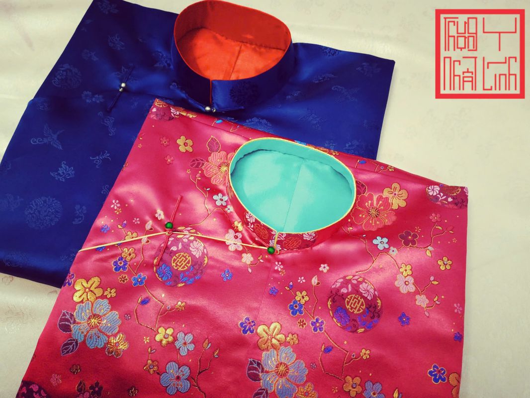 The characteristic pattern of traditional ao dai from ancient times. Photo: Character provided