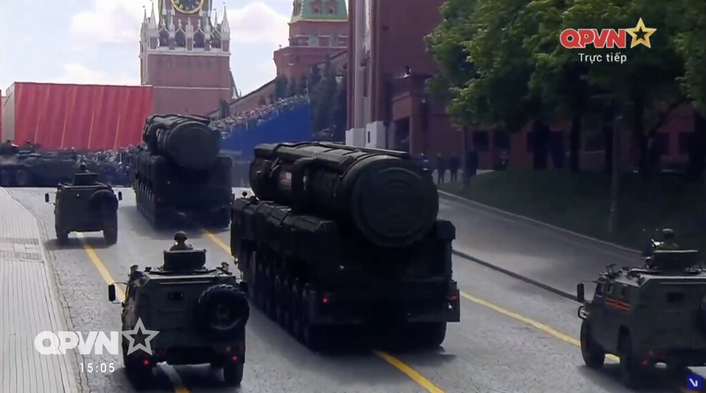 He thong ten lua phong khong S-400