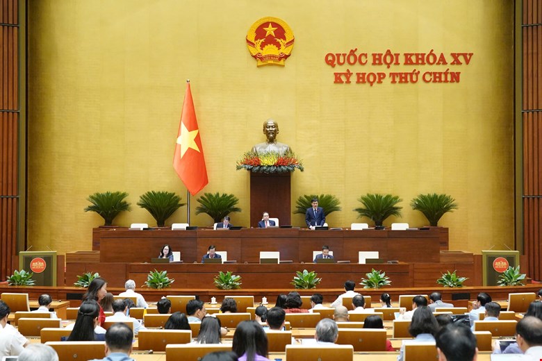 Phien thao luan sang 9.5. Anh: Quochoi.vn