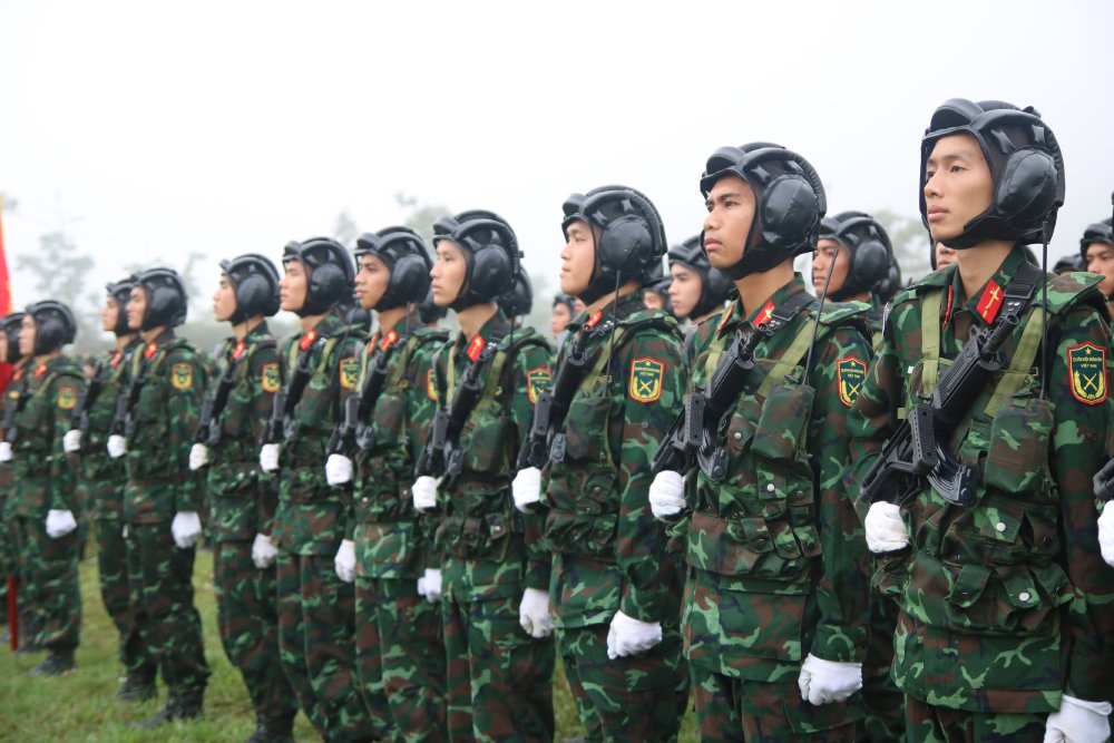 The Ministry of National Defense is seeking opinions on a draft Circular on leave for officers, professional soldiers, workers and defense officials. Photo: Tran Vuong