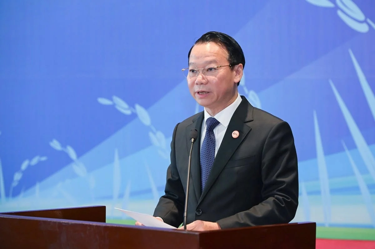 Bo truong Bo Nong nghiep va Moi truong Do Duc Duy phat bieu tai hoi nghi. Anh: Tung Dinh