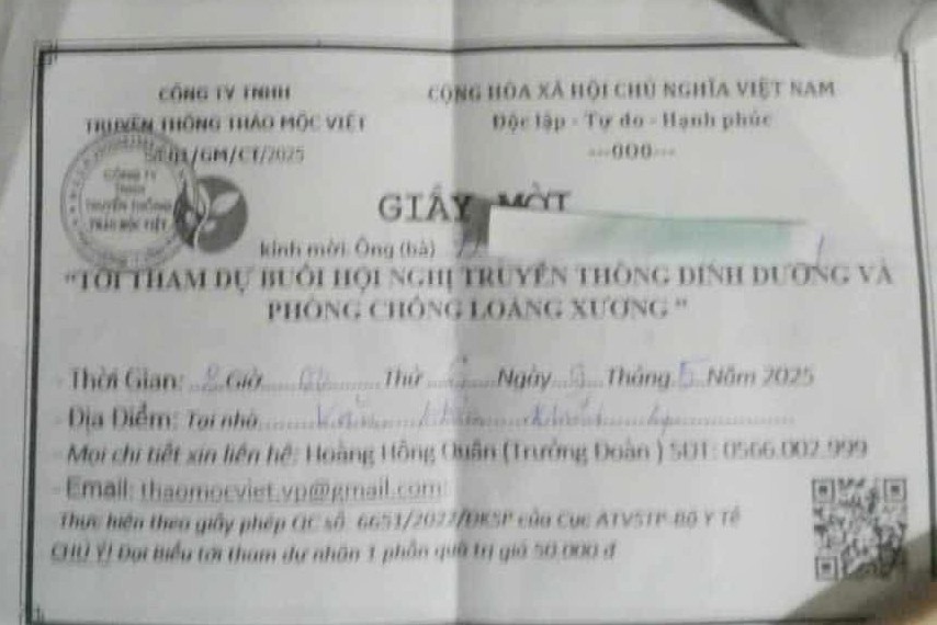 La empresa de comunicacion Thao Moc Viet invito a las personas de 50 años o mas a participar en el programa de comunicacion sobre nutricion y prevencion de la osteoporosis. Imagen de la ciudad de Quang Dai