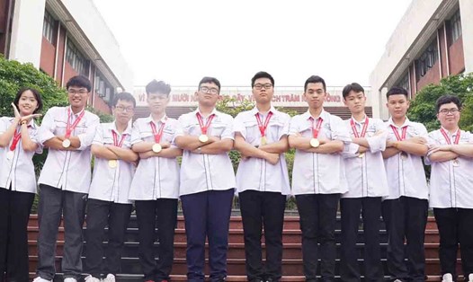 10 học sinh Trường THPT Chuyên Bắc Ninh đạt giải tại Kỳ thi. Ảnh: Cổng TTĐT Bắc Ninh