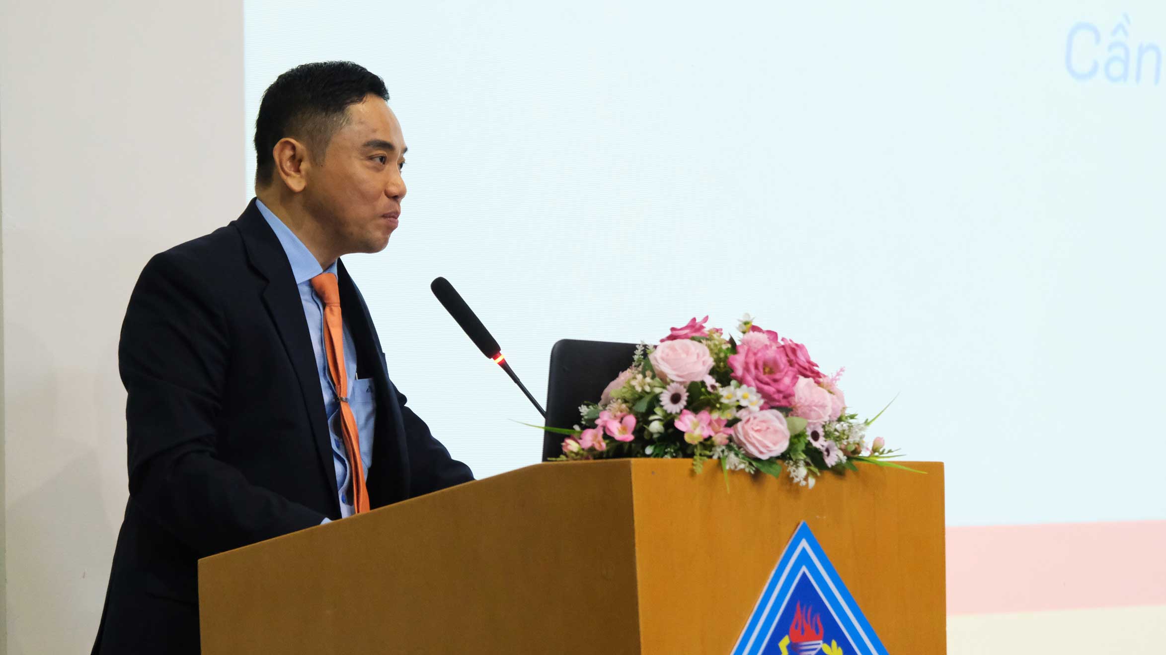 PGS. TS. Phan Trung Hien – Truong Khoa Luat, Truong Dai hoc Can Tho - phat bieu. Anh: My Ly